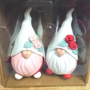 Valentine's Day Gnomes